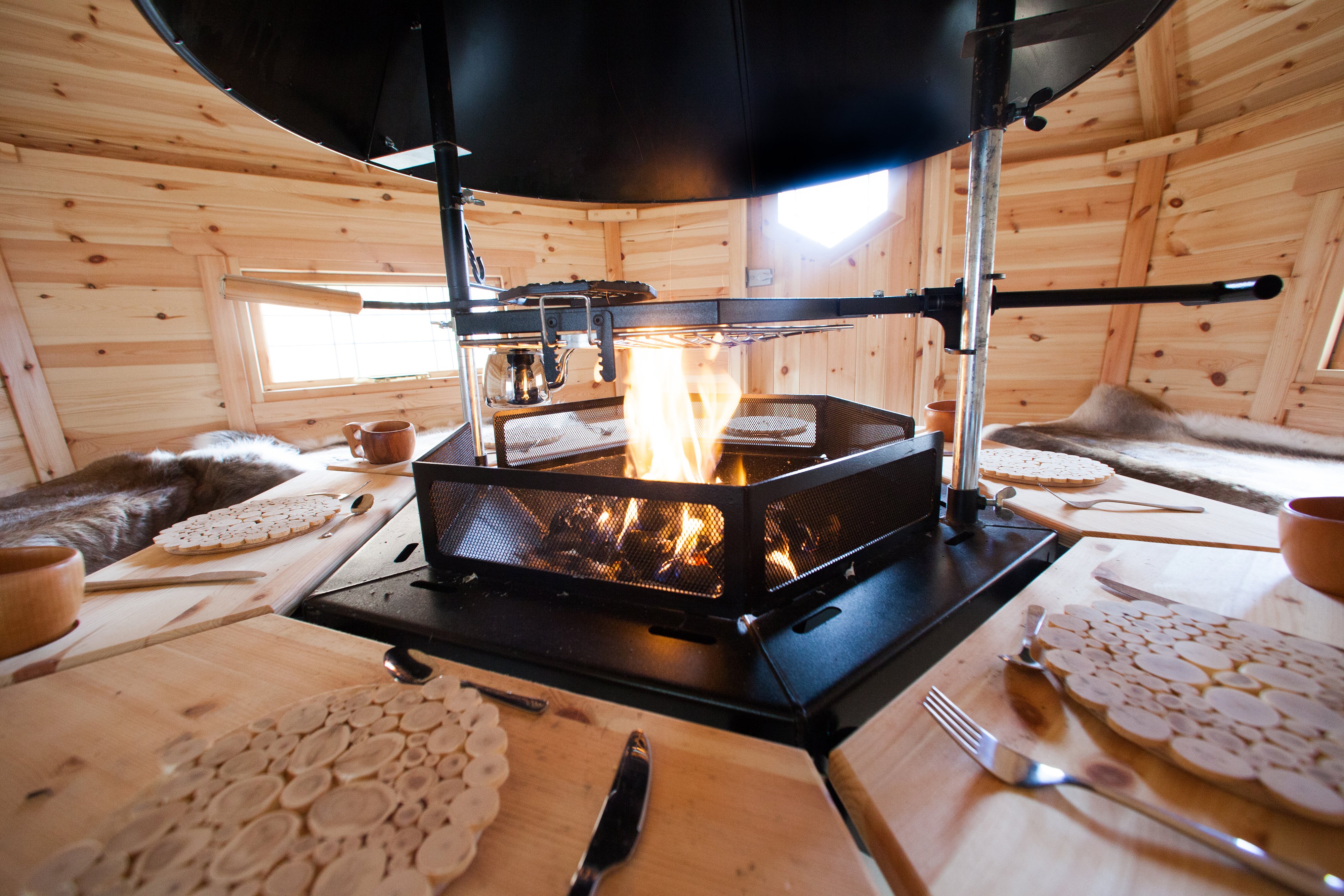 ARCTIC-10m Fire Lit-1