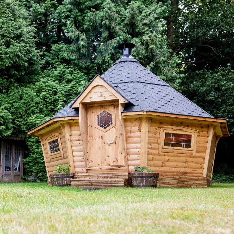 extra large cabin for the garden