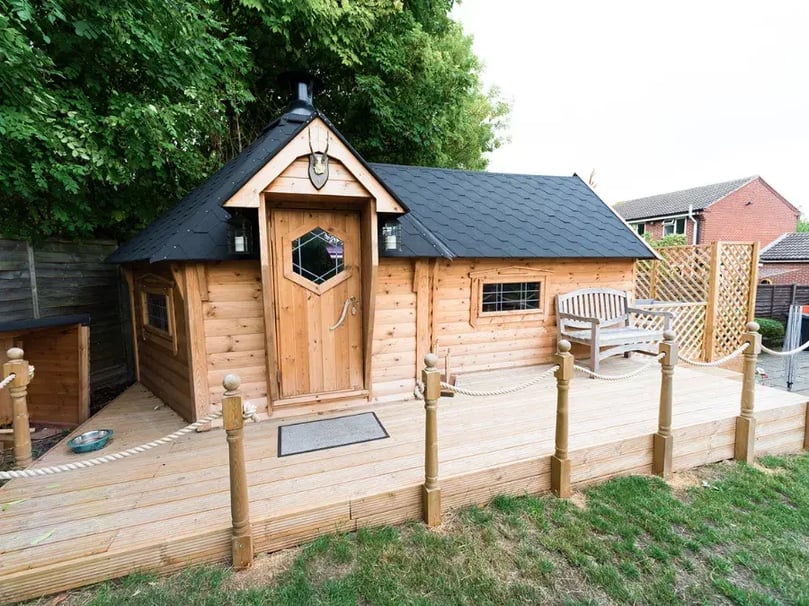 BBQ cabin Garden Bar