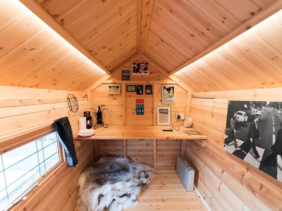 cabin office for the garden
