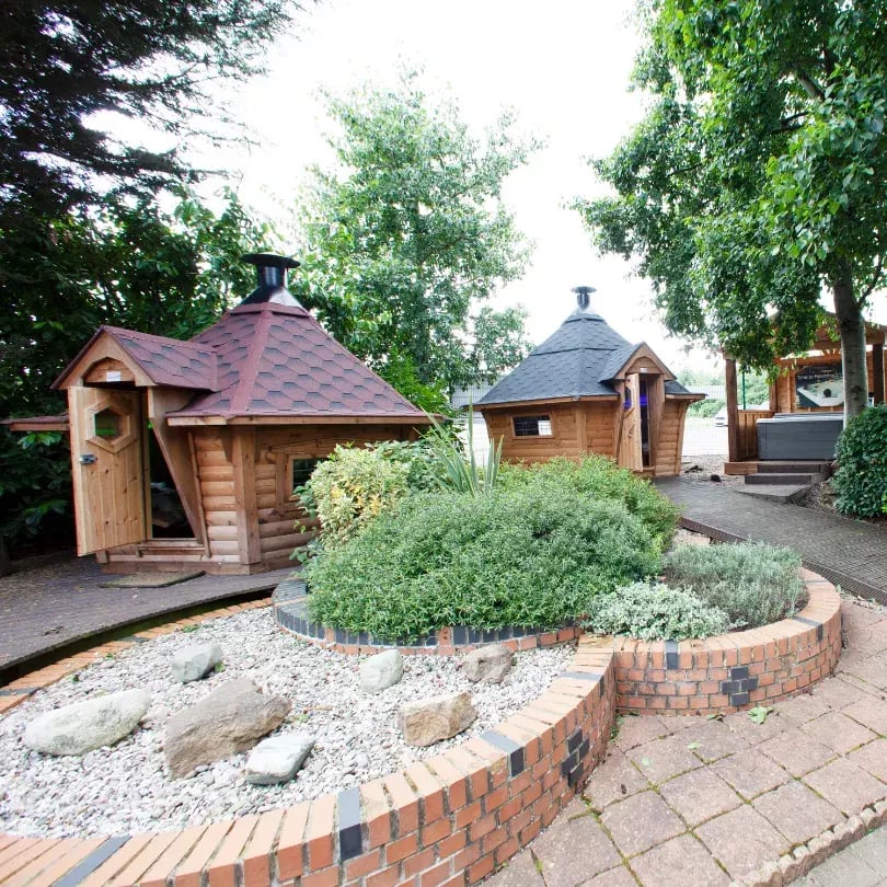 bbq cabins nottingham