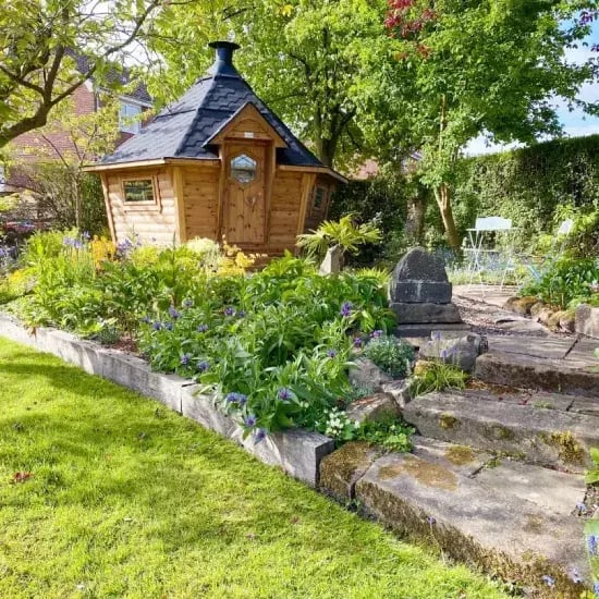 garden cabin with bbq