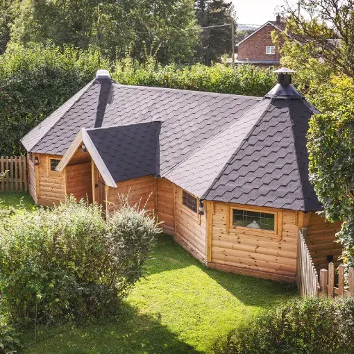 arctic-cabins-de-wolf-2x17m-joined-with-bar-48b-opt