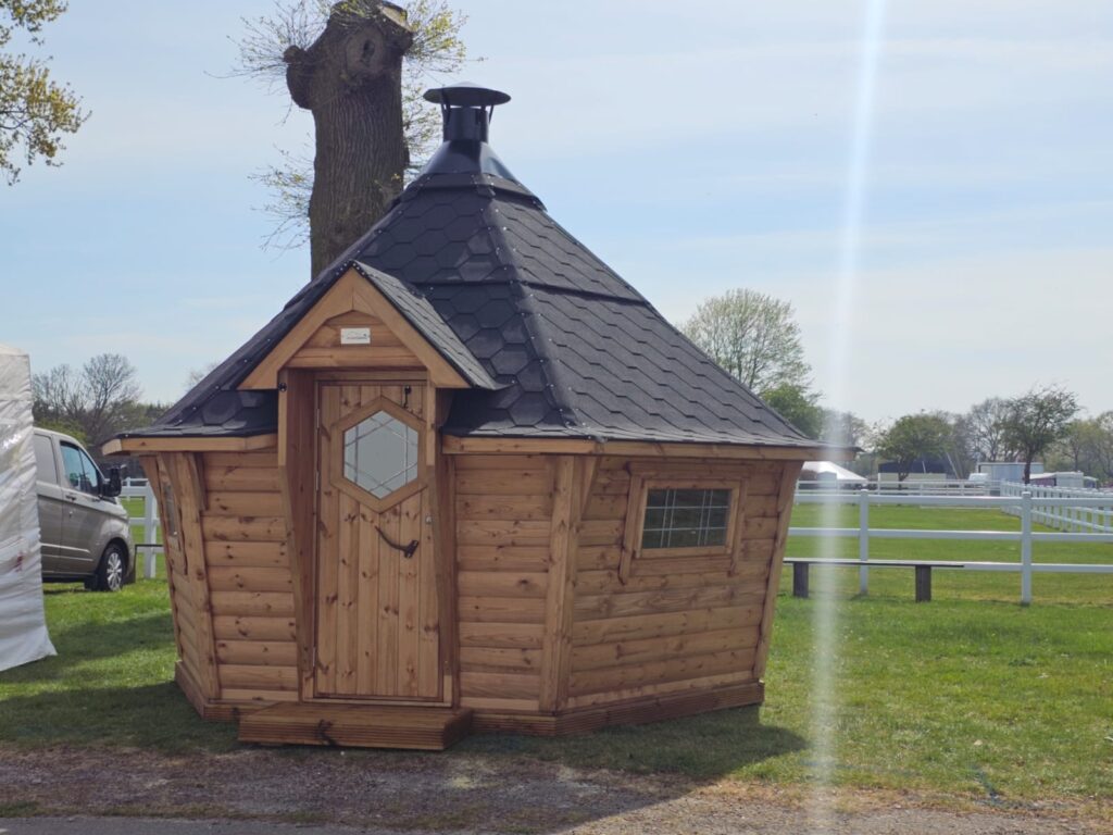 10m bbq cabin